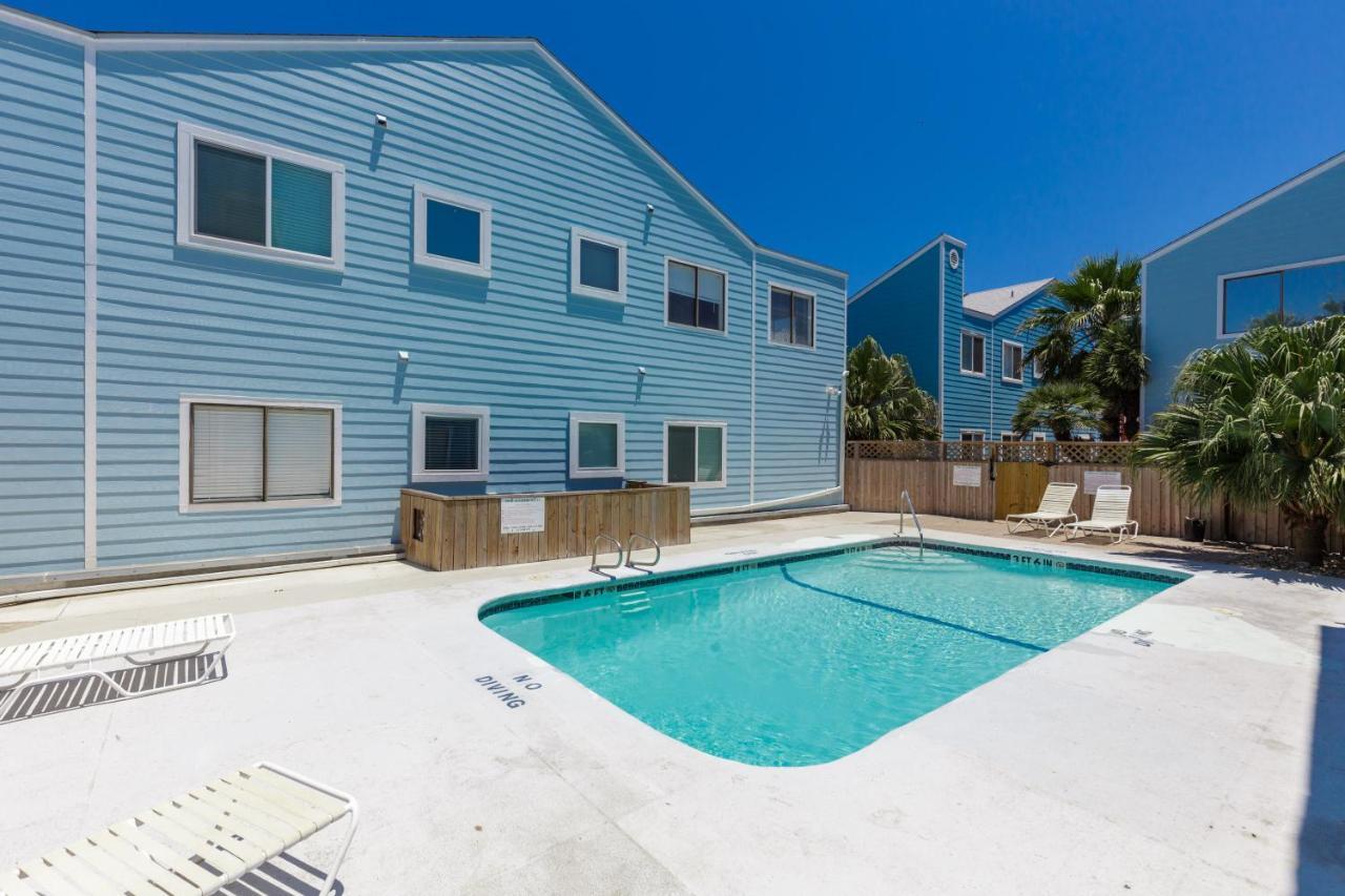 Affordable Family Condo -Walking Distance To Beach By Mustang Island, Sleeps Four, 2025 Traveler Award 科珀斯克里斯蒂 外观 照片
