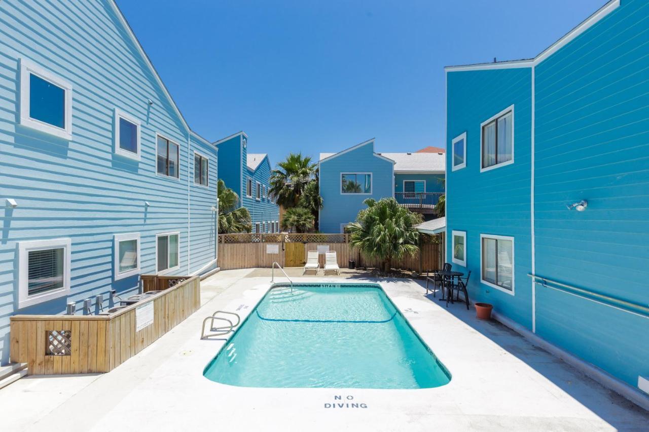 Affordable Family Condo -Walking Distance To Beach By Mustang Island, Sleeps Four, 2025 Traveler Award 科珀斯克里斯蒂 外观 照片